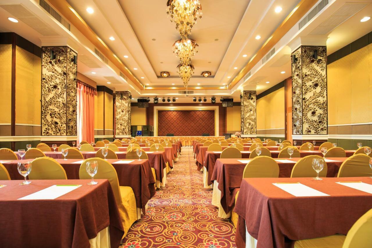 Hotel Kwan Ruen Park Nakhonratchasima Zewnętrze zdjęcie